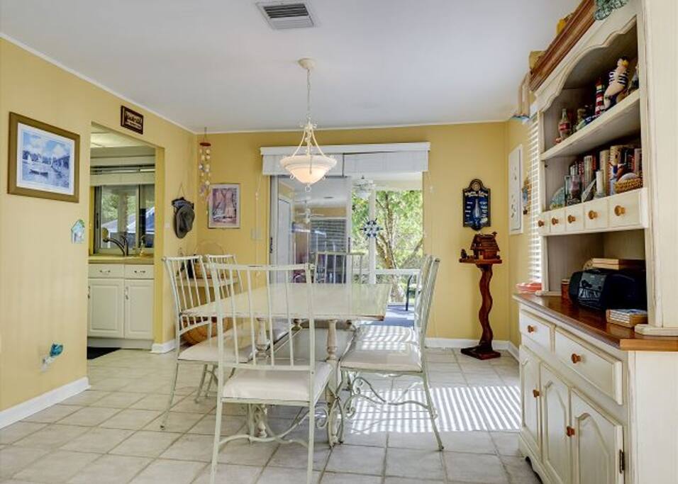 Dining room area