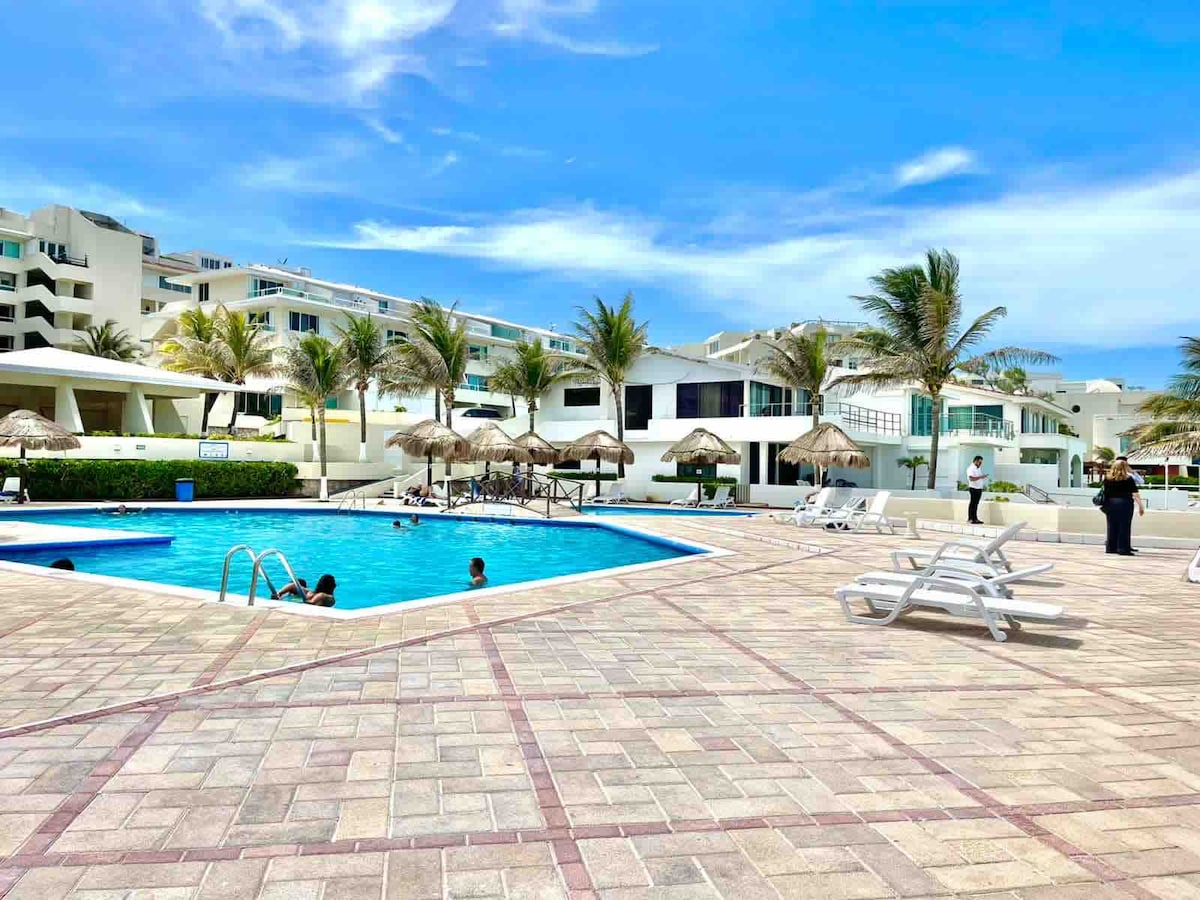 2BR Luxury Penthouse — 2 bedroom vacation rental in