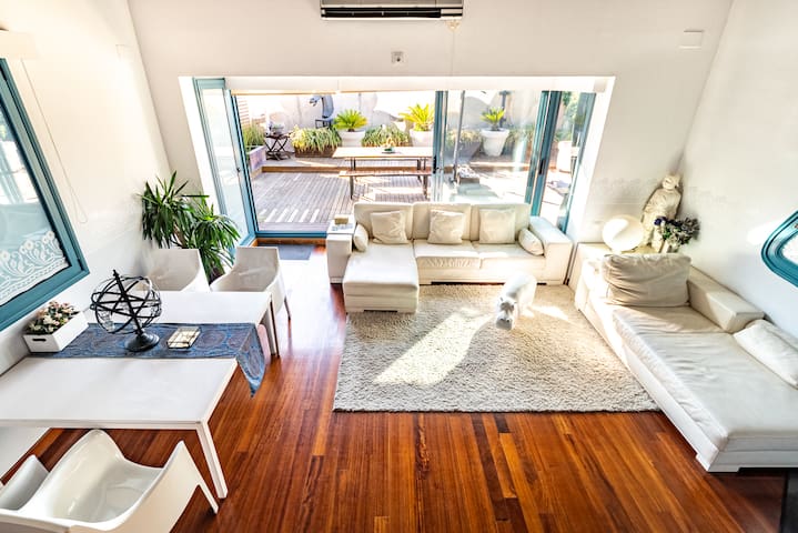 Unique Penthouse 2 with terrace gallery image 5