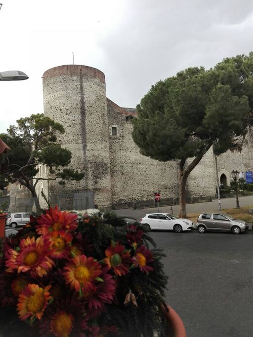 vista sul Castello ursino