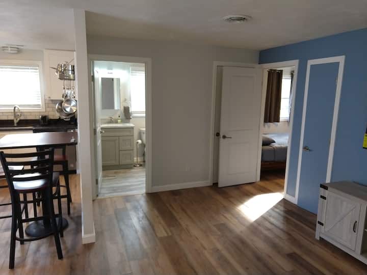 Great Lt 2br/fastwifi/smarttvs/pkg - Rhode Island