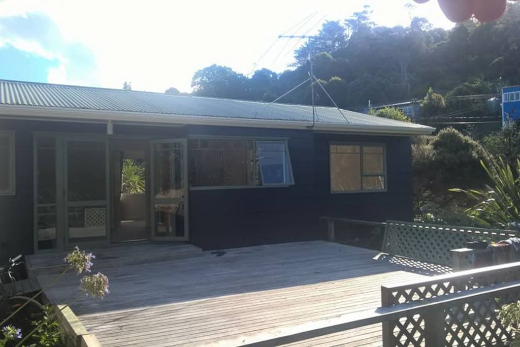 Our big sunny deck -enjoy your brekky and coffee in the mid mornging sun
