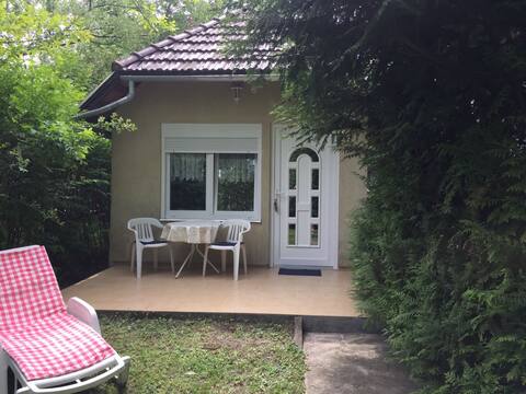 Cottage directly on the shore of Lake Balaton