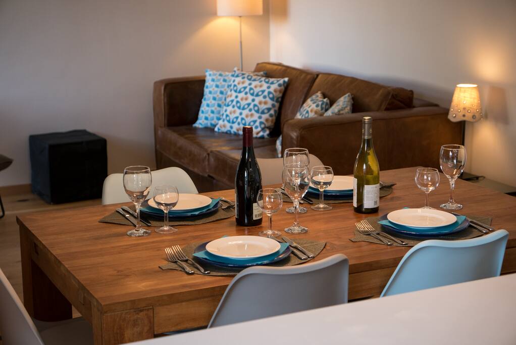 Dining table & sofa