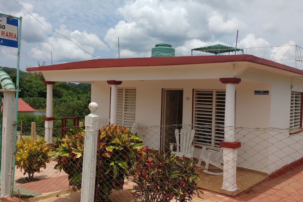 Frente de la casa
