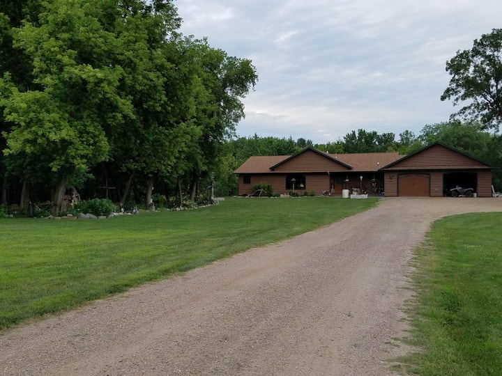 Robin' s Nest. Places de camping à louer à Currie, Minnesota, États