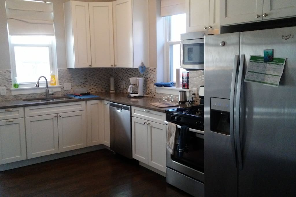 Full service kitchen.