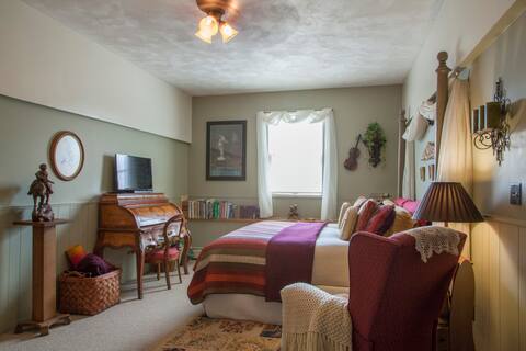 The Homestead-One of Ithaca's Best!