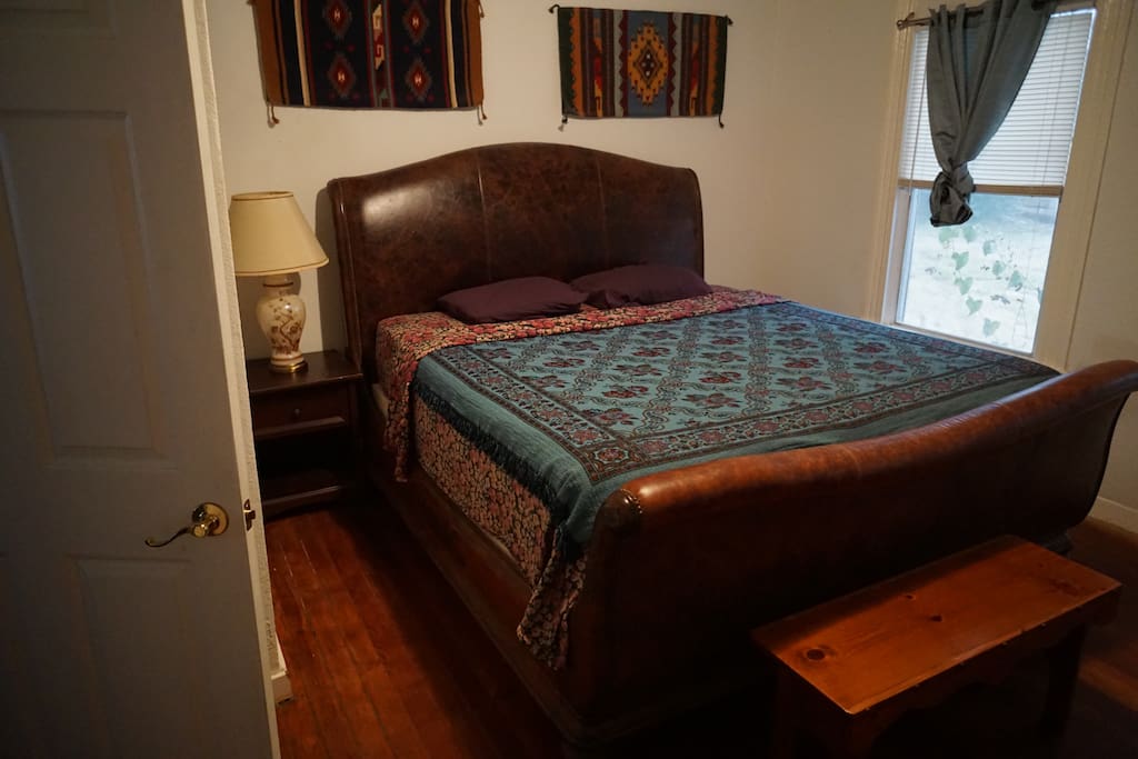 Private Bedroom with California King Tempurpedic Cloud Lux