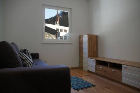 Top Airbnb: Fünffingerspitzen apartment - Central in the Ötztal in Längenfeld