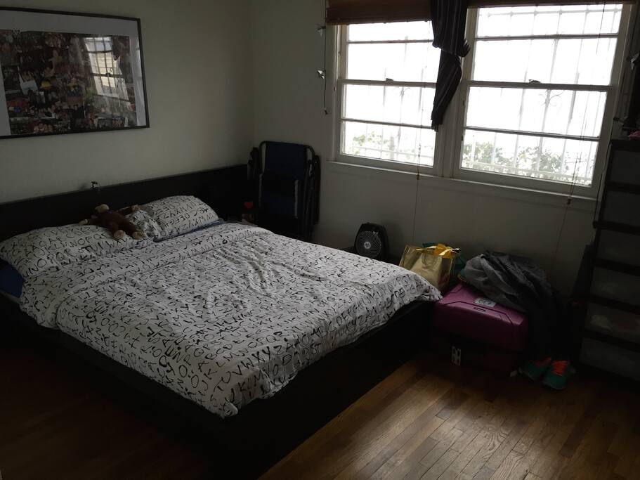 Bedroom with comfy Queen bed for two (at least)