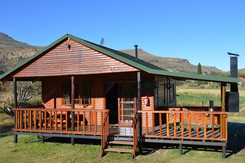 Miller's Wood Cabins Elephant Unit 1