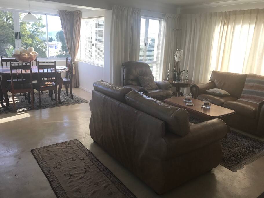 Dinning room and Lounge