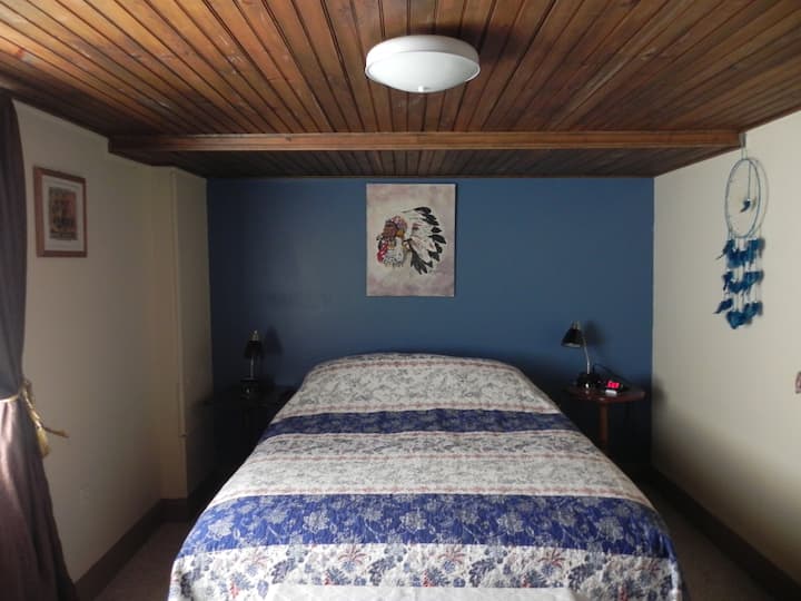    Bedroom One with Queen Size Bed