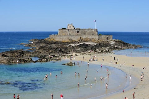 Studio saint-Malo intra mûros historique