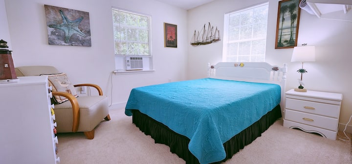 ห้องนอน #3 - พฤษภาคม 2022 ที่นอนควีนไซส์ใหม่ - ที่นอนเมมโมรี่โฟม Serta Cooling Gel ขนาด 12 "- ระดับความแน่นปานกลาง