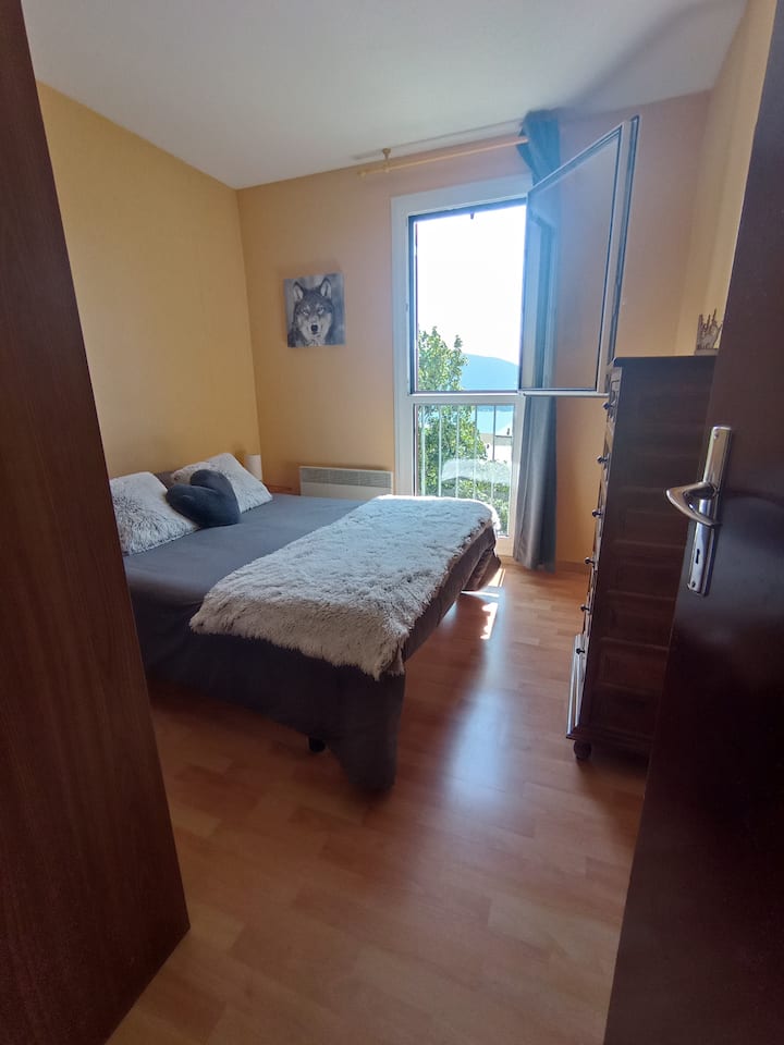 Dhomë gjumi me krevat 140