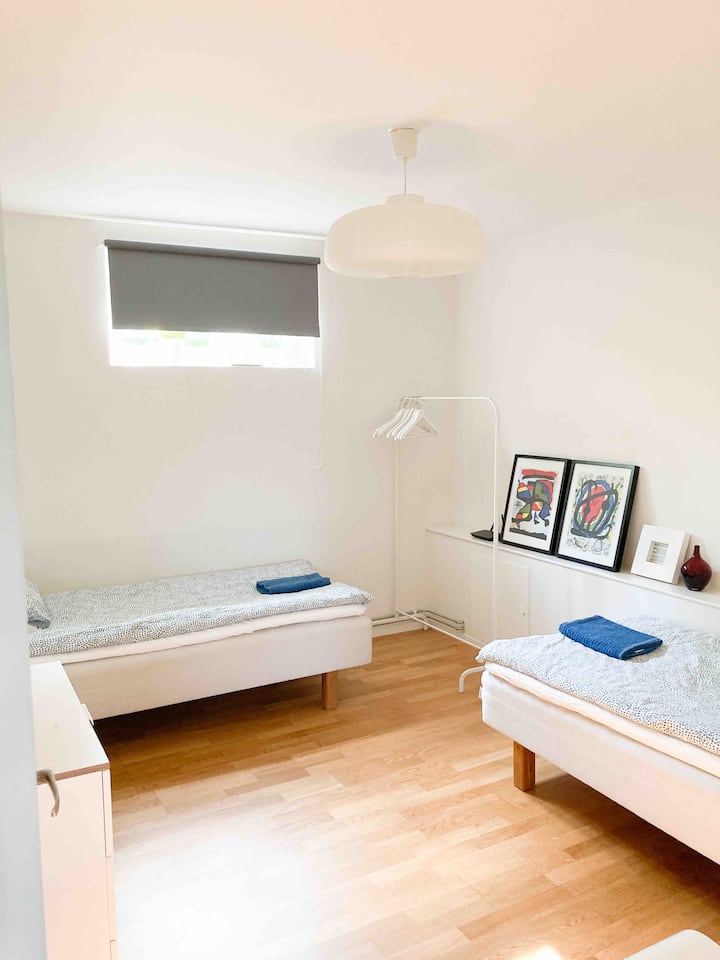 Apartment in a calm area 4 km away from the city.