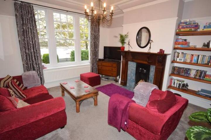 Airbnb Barrow In Furness Vacation Rentals Places To Stay