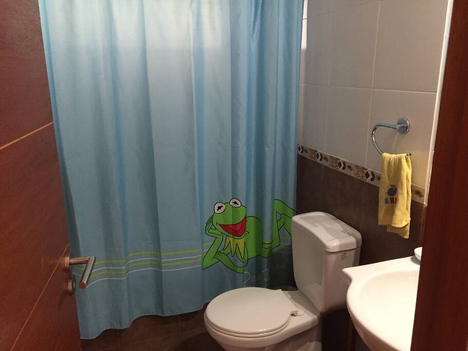 2nd Bathroom