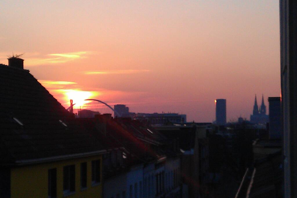 You can even see the dom and the arena from your room. Beautiful during sundown