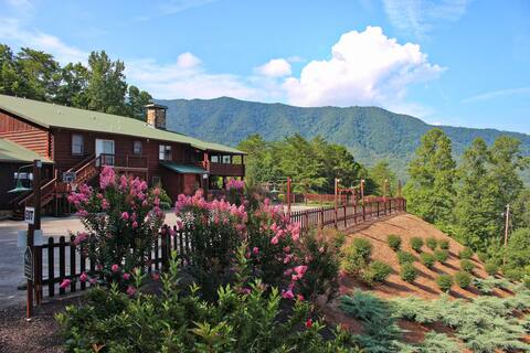 Retreats/Reunions Love Elk Lodge-SHARED POOL/WIFI