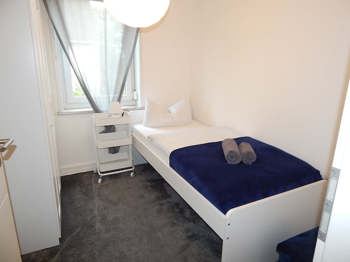 Einzelbettschlafzimmer