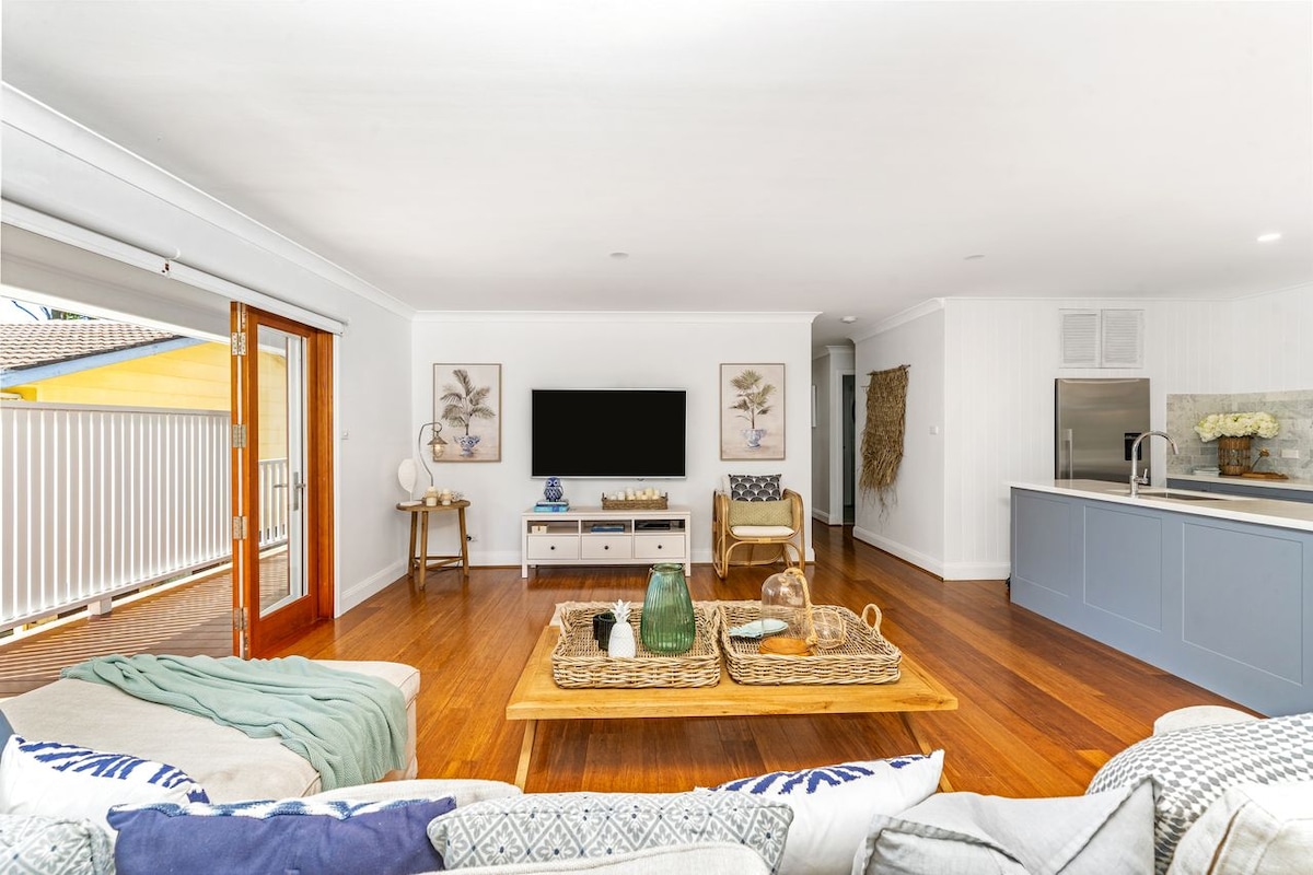 Top Airbnb: Sea Deck, Hyams Beach in Hyams Beach