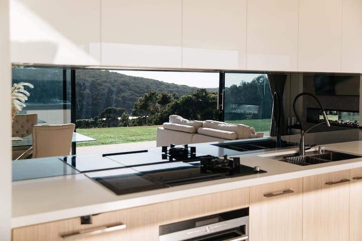 10 Of The Best Airbnbs For A Down South Getaway Perth Is Ok