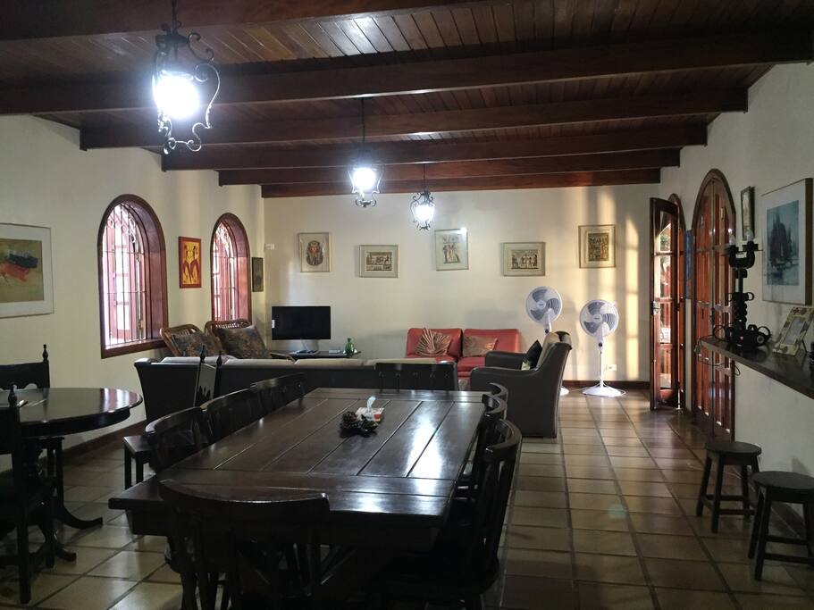 MAIN DINNING AND LIVING