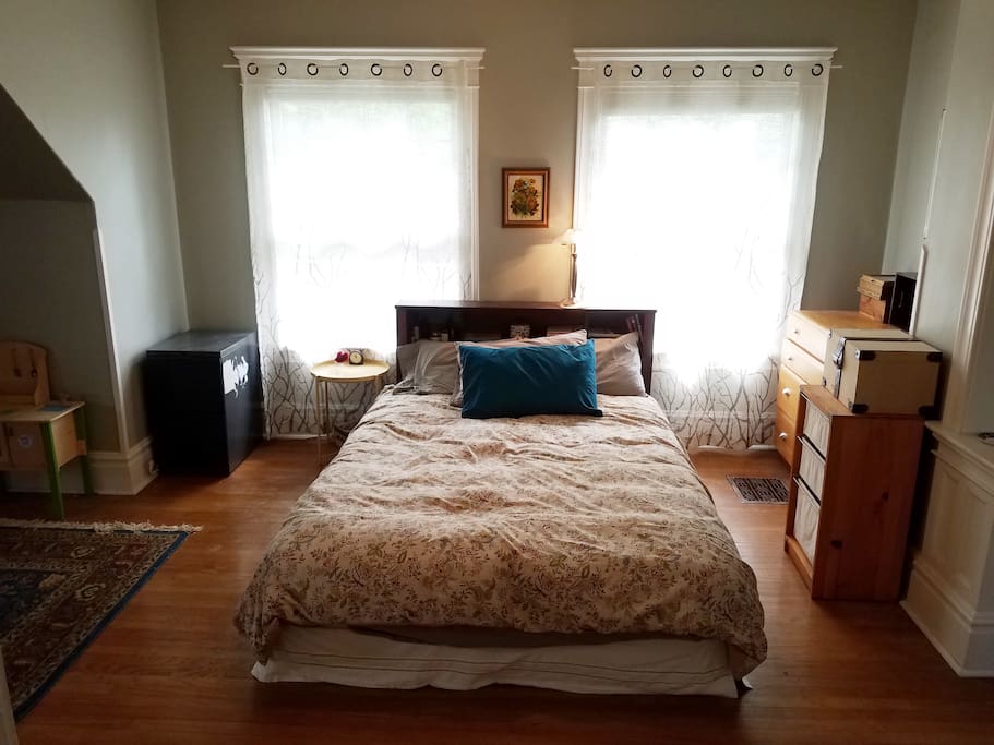 Master bedroom, center.