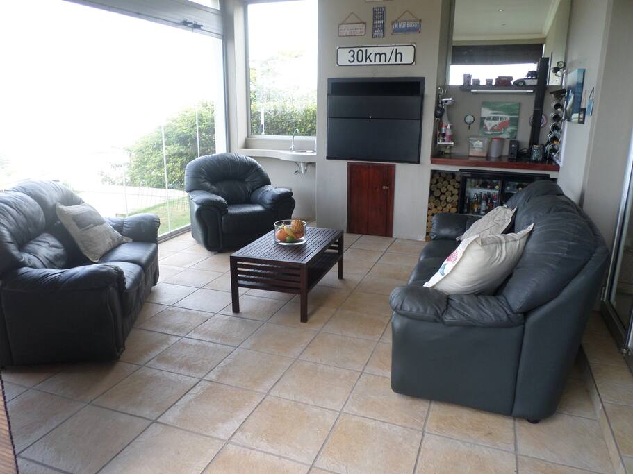 Outdoor braai area overlooking the ocean