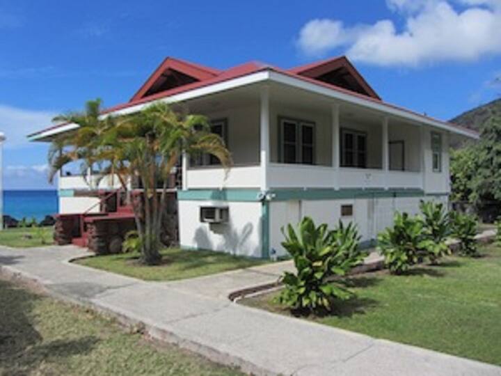 Hale Lawai 'a 2 Bed/2 Bath Kealakekua Bay Houses for Rent in
