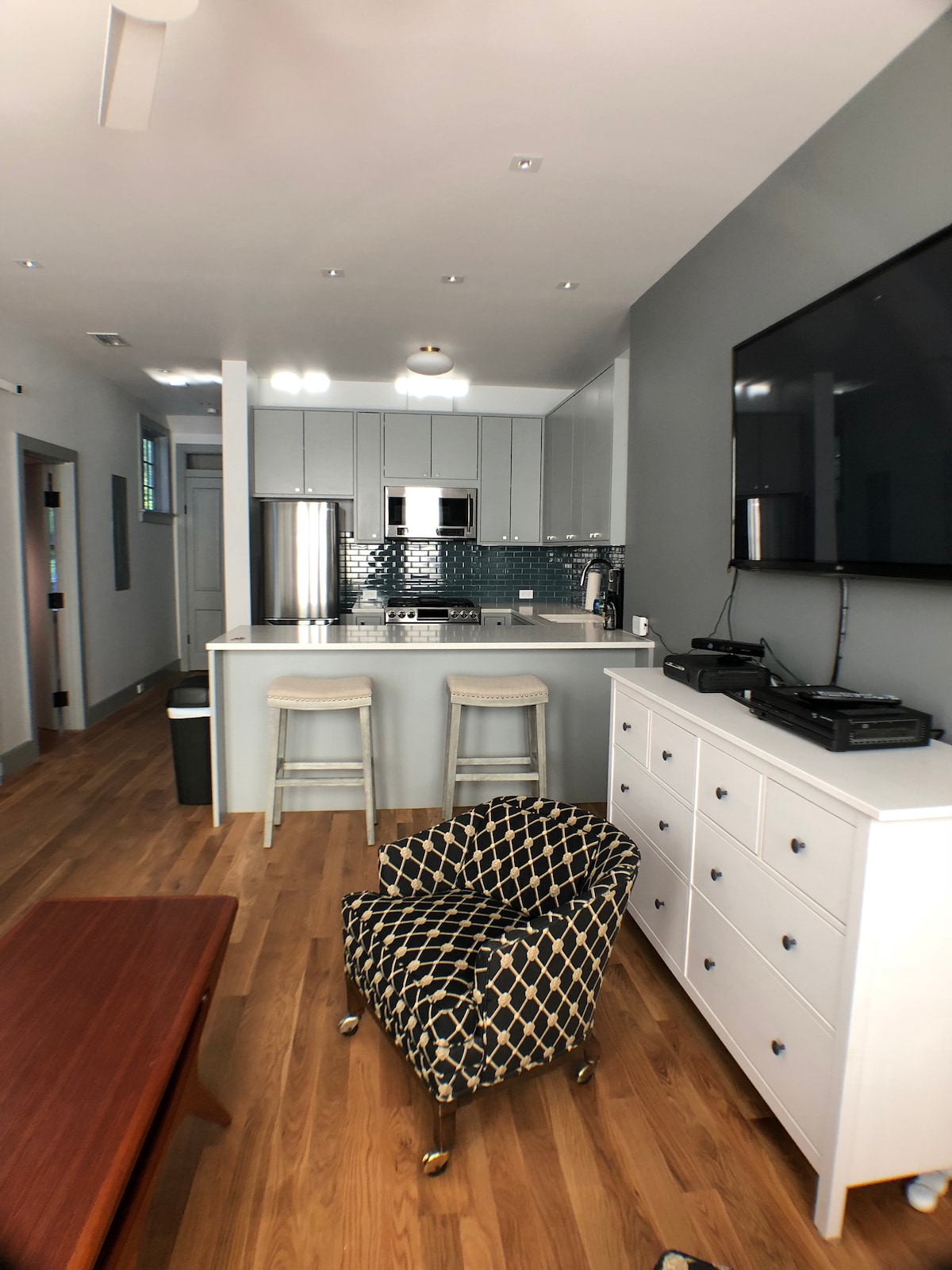 Top Airbnb: King William Walker's Paradise w/ River Access in Downtown