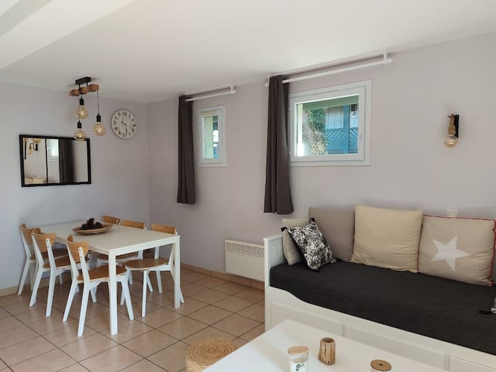 Appartement Cosy Avec Piscine Situé Entre Forêt, Golf Et Océan - Vieux-Boucau-les-Bains