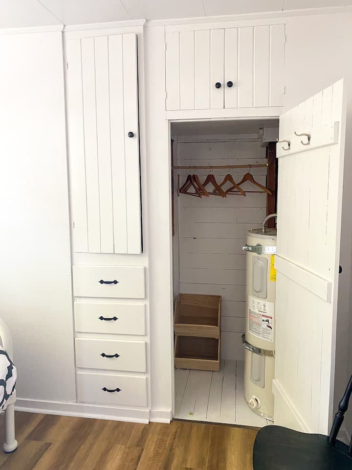 The Hillary Bedroom closet