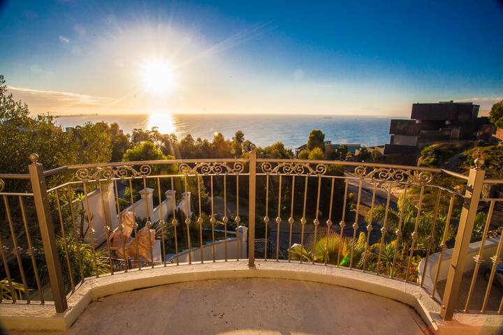 Cape Town – Amazing Views! gallery image 4