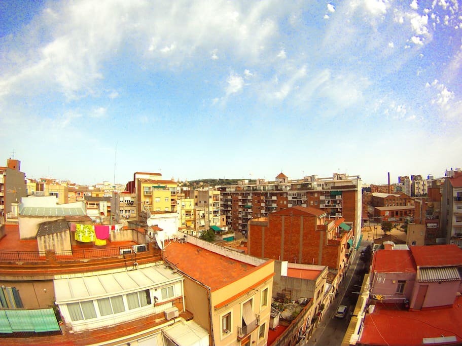 ....with spectacular views over Barcelona!