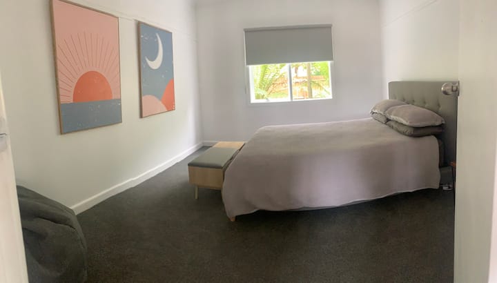 Schlafzimmer 2