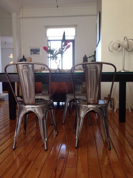 Comedor para 4 personas.