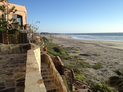 Beach House Playa La Mision