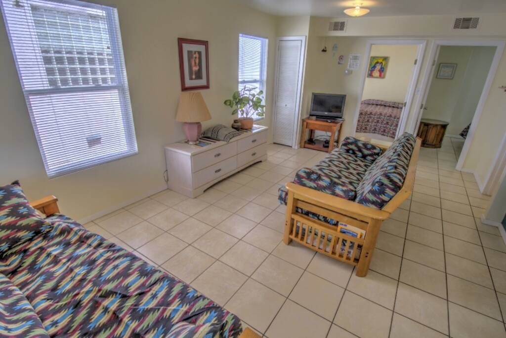 Oleander Beach Lodge #1