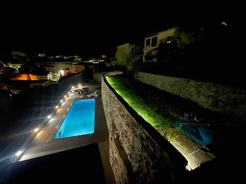 Top-earning Airbnb listing in Bragança, 2 bedrooms