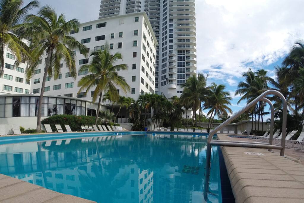 Big swiming pool