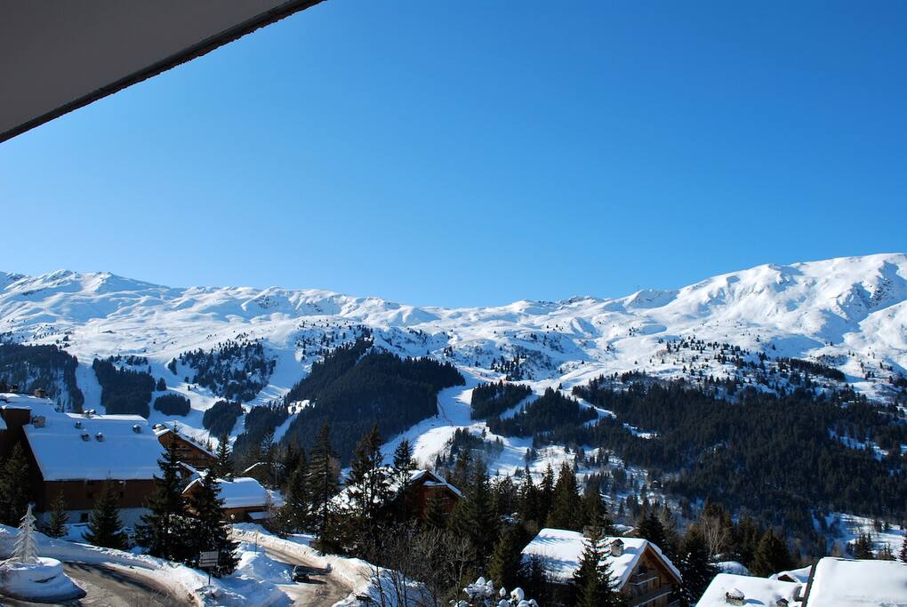 Vue Piste Olympique et Tougnette
