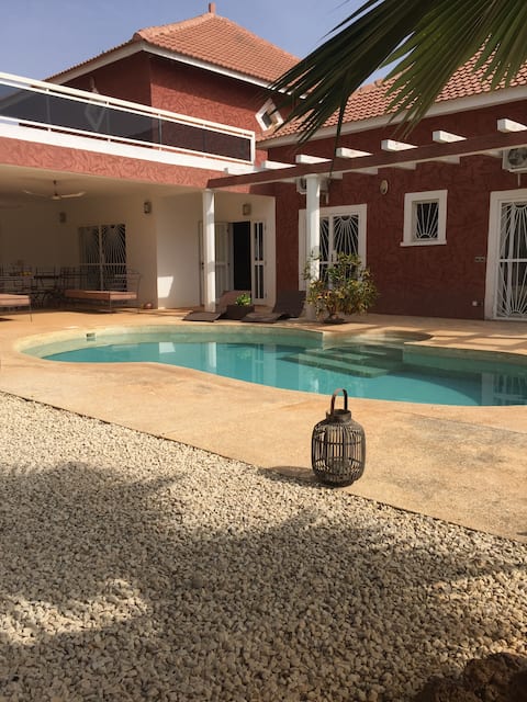 Private villa with pool, garden, fiber wifi, …