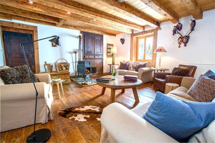 Charming Chalet In Samoëns With Great Views - Samoëns