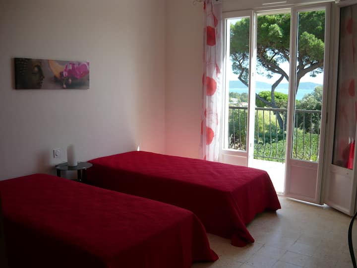 غرفة النوم 2