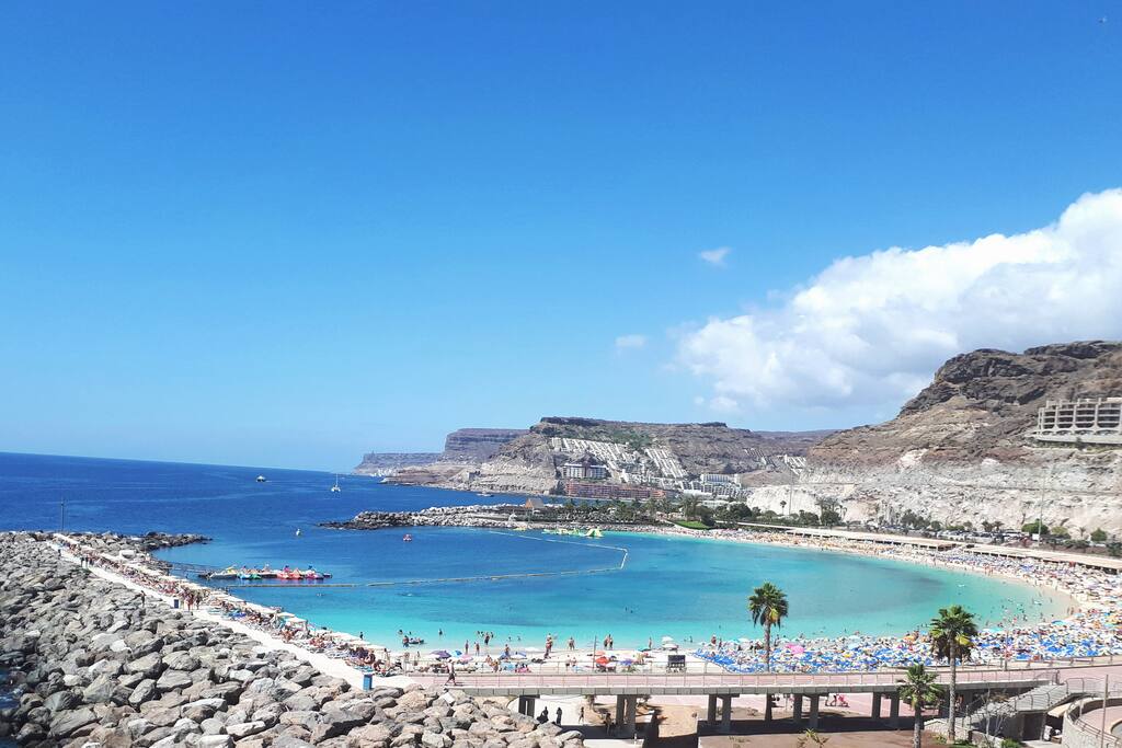View at Amadores beach
