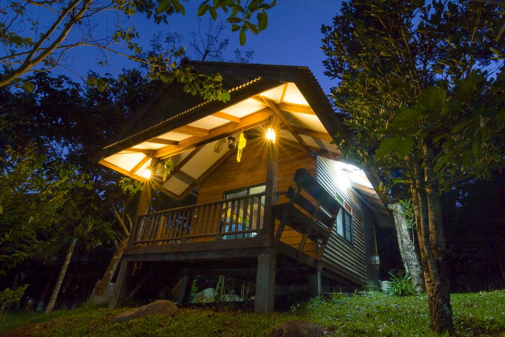 Wooden House - Villa de Malee